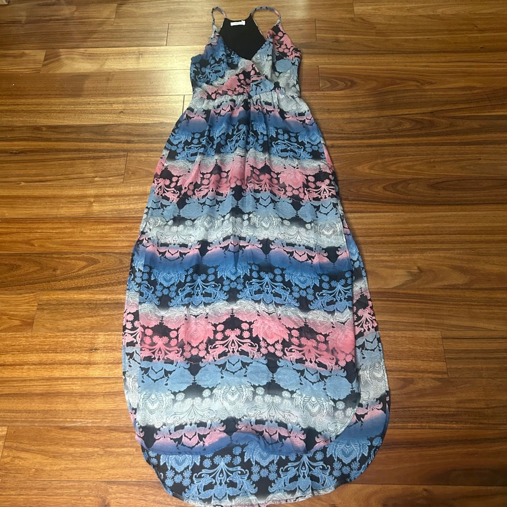Lush Floral Maxi Dress Sleeveless V-Neck Summer Beach Dress‎ Size medium